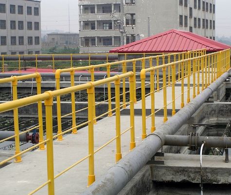 40% Cercas de fibra de vidrio de área abierta para seguridad y protección en pisos de centrales eléctricas