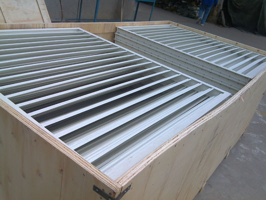 Ventanas de FRP de apertura vertical para protección contra la corrosión química en entornos industriales