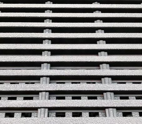 Sistema de acceso de rejilla de FRP de corte para pasarela antideslizante 25 mm 38 mm 50 mm Rejilla de GFRP de alta altura