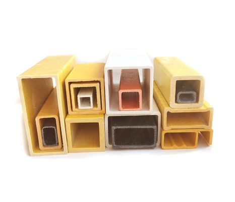 Servicio de corte Profiles de tubos cuadrados de FRP de 16 mm a 50 mm suaves para postes de cercas aisladas