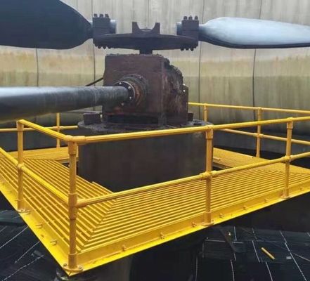 Plataforma de funcionamiento de fibra de vidrio aislada resistente a sustancias químicas