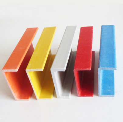 Material del canal de la escalera de fibra de vidrio de alta resistencia 70mm 84mm 88mm para colores personalizados