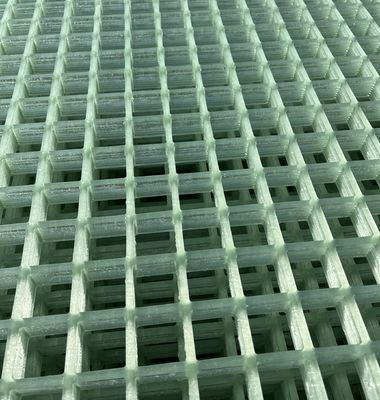 Pasarela de rejilla de FRP decorativa tipo resina ISO con fibra de vidrio translúcida y rejilla GRP