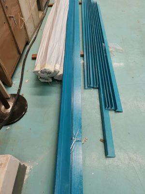 Profil de ángulo de GFRP cortado a medida para soporte estructural a prueba de corrosión 1m-11.6m longitud