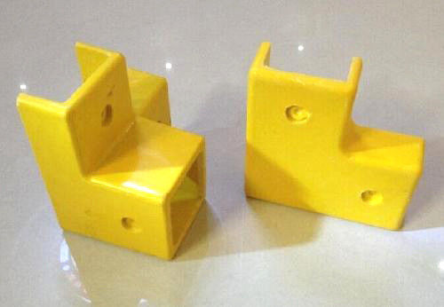 Base del poste de la cerca del tubo cuadrado de FRP de 50 mm con capacidad de corte