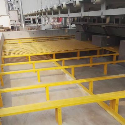 Técnica Las vigas de FRP de pultrusión para el soporte del suelo del ganado procesadas por el servicio de corte