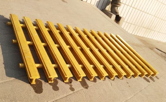 Barras T de rejillas pultrudadas de FRP para soluciones de suelo resistentes al deslizamiento y ignífugas