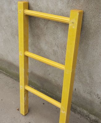Tipo 1 Capacidad de peso de 250 libras Escalera recta de fibra de vidrio aislada de GRP FRP
