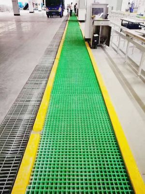 Techo de pasarela de fibra de vidrio solar con 40% 80% de área abierta antideslizante