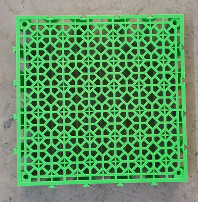 40x40x4.0cm PP Interlocking Mat de plástico para fácil lavado de automóviles y cubierta de suelo de garaje