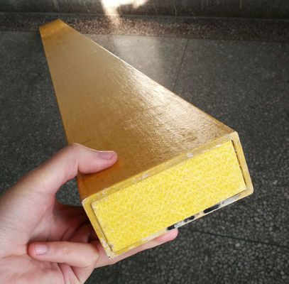 Estructura de construcción de FRP de espuma de poliuretano liso Brazo cruzado de fibra de vidrio para poste eléctrico