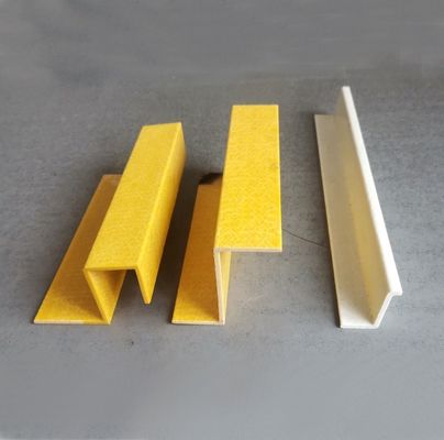 Servicio de corte de perfiles de correa Z pultrujados de FRP para soporte estructural en la construcción