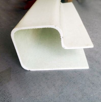 1m a 11.6m Perfil estructural de fibra de vidrio de FRP de FRP personalizado para puertas de autobuses, postes de talón y marcos de tren de camiones
