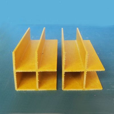 Técnica de pultrusión formas de ángulo de esquina de fibra de vidrio lisa para los requisitos del cliente