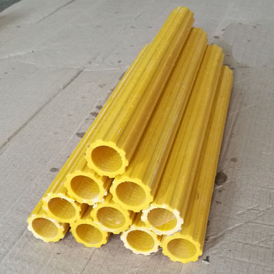 Colores personalizados de alta capacidad de carga de engranaje y tipo D de tubo pultrudo de FRP ideal para los peldaños de la escalera de paso de FRP