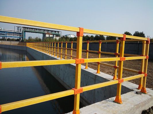 Los postes de soporte de FRP son la adición perfecta al sistema de soporte de su muelle