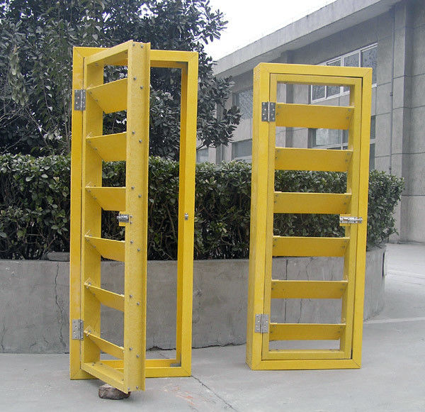 Puerta de fibra de vidrio industrial aislada de FRP para electricidad Puerta de seguridad