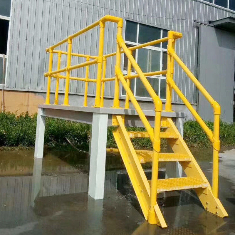 Tipo 1 ¢ 250 lbs Capacidad de peso Barandillas de FRP para escaleras aisladas