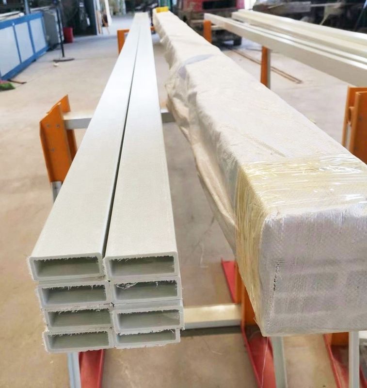 Estructuras Fibra de vidrio de alta resistencia tubo plano FRP plástico compuesto polo rectangular longitud de 1m a 11,6m