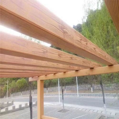 Profiles de tubos compuestos de fibra de vidrio de grano de madera anticorrosión para estructuras de pérgulas de FRP